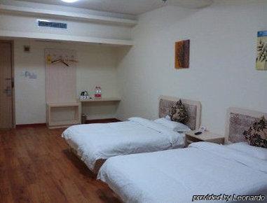 Отель Super 8 Shuang Jing Qiao East Пекин Экстерьер фото